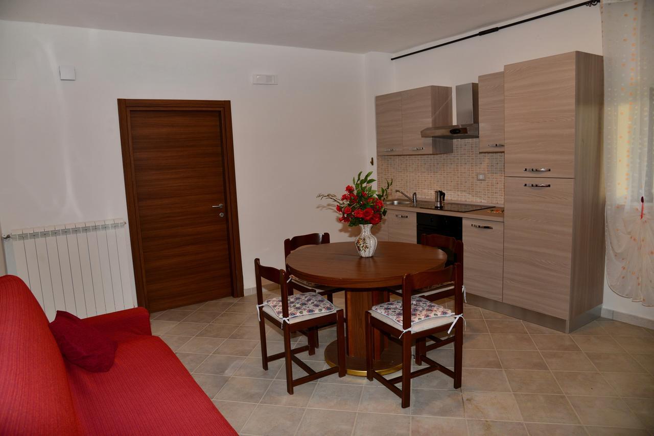 Agriturismo Il Viandante Valfabbrica ภายนอก รูปภาพ